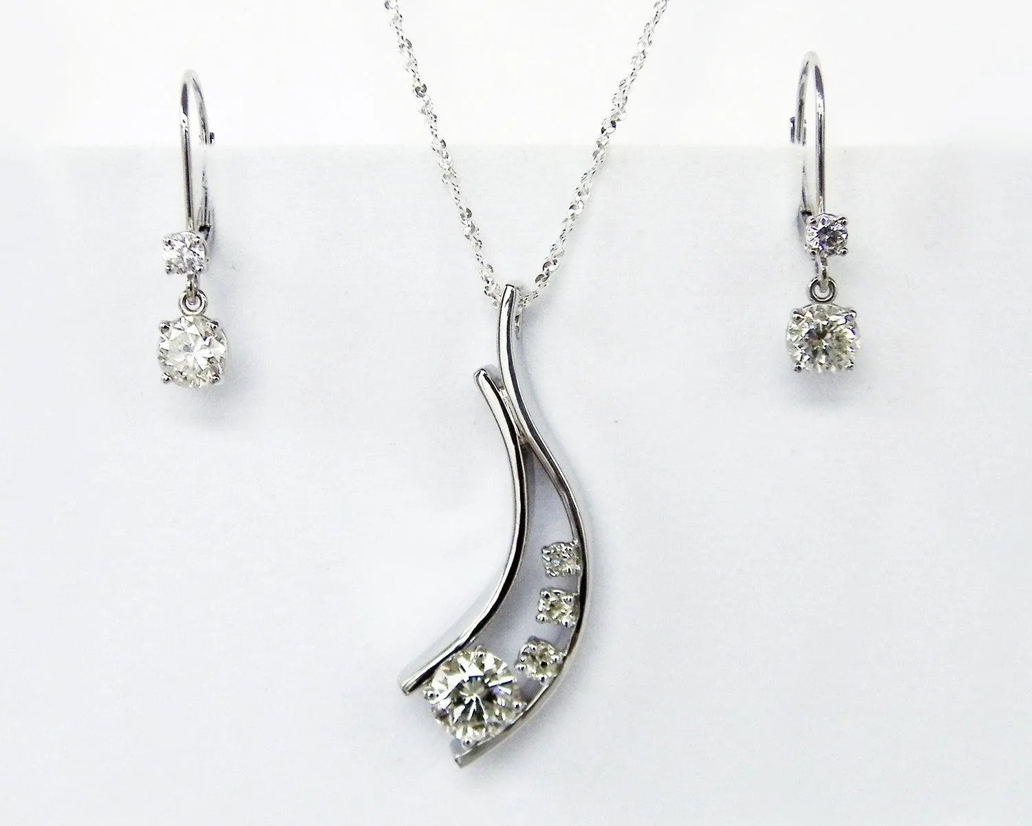 Modern Curved Diamond Necklace