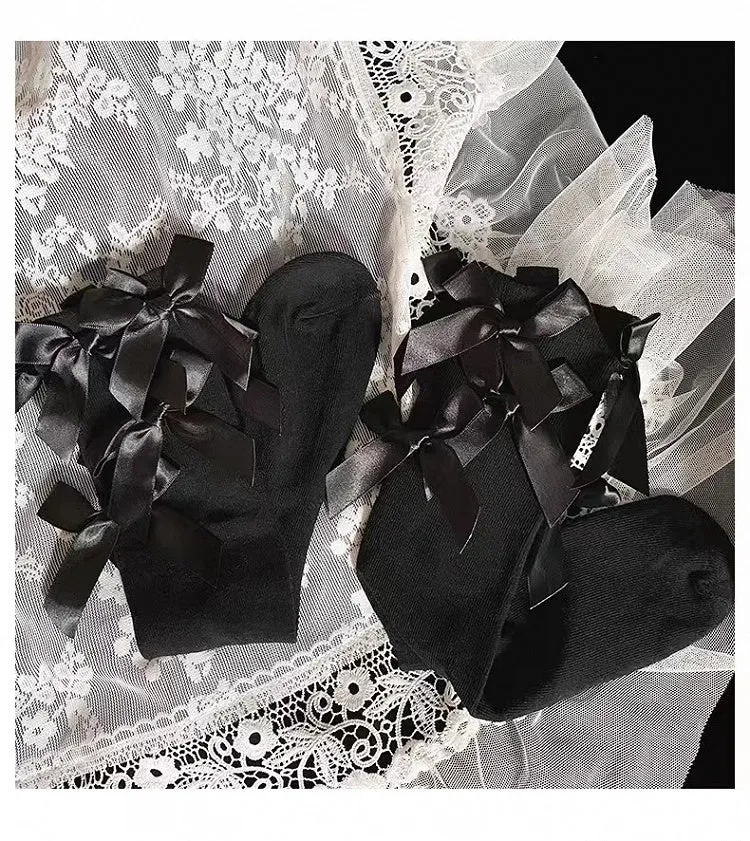 White/Black Bows Ribbed Trim Lolita Under Knee Stockings